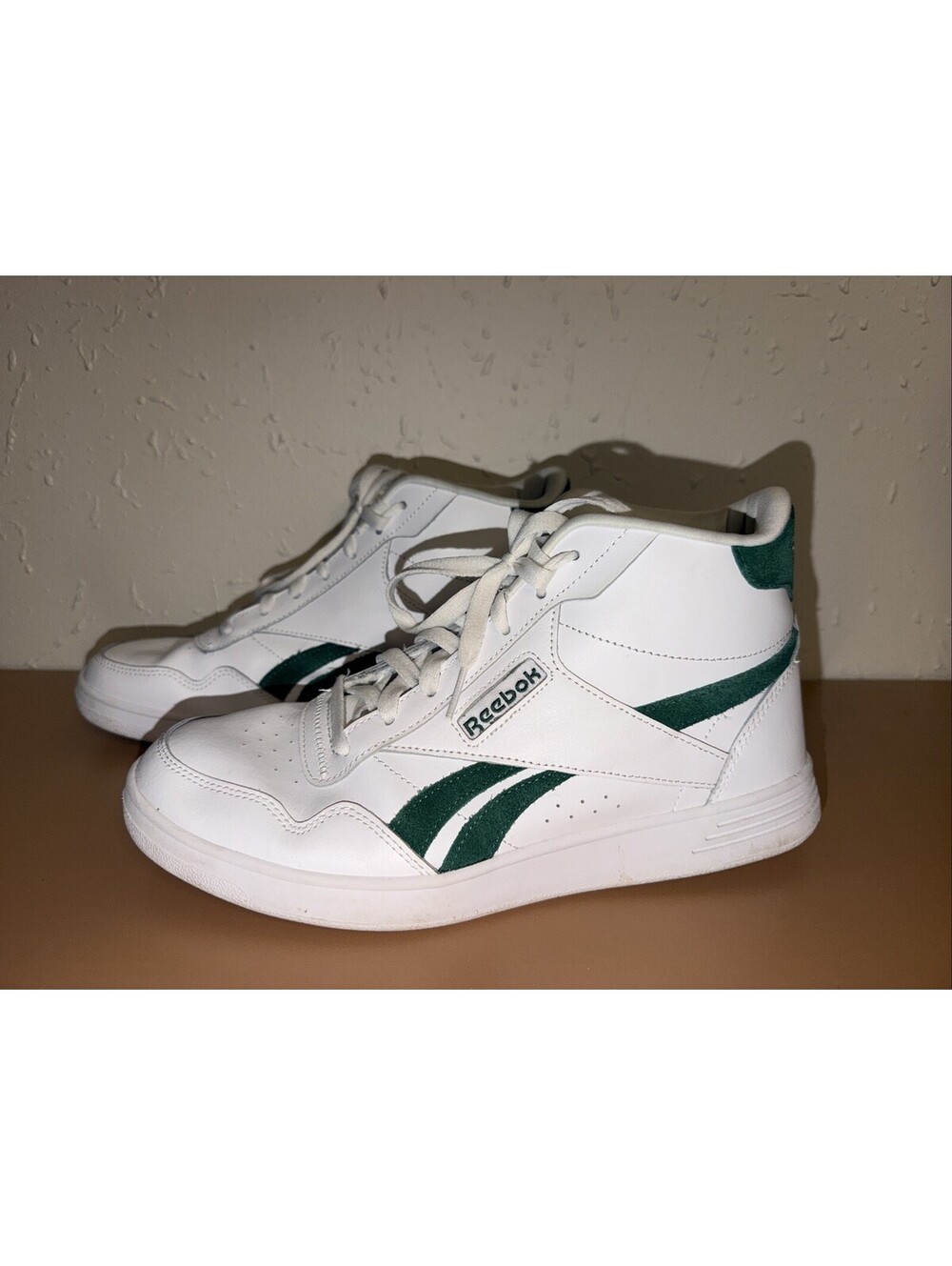Reebok Court Advance High White Green Women's Size 10 Leather Sneakers (C1)